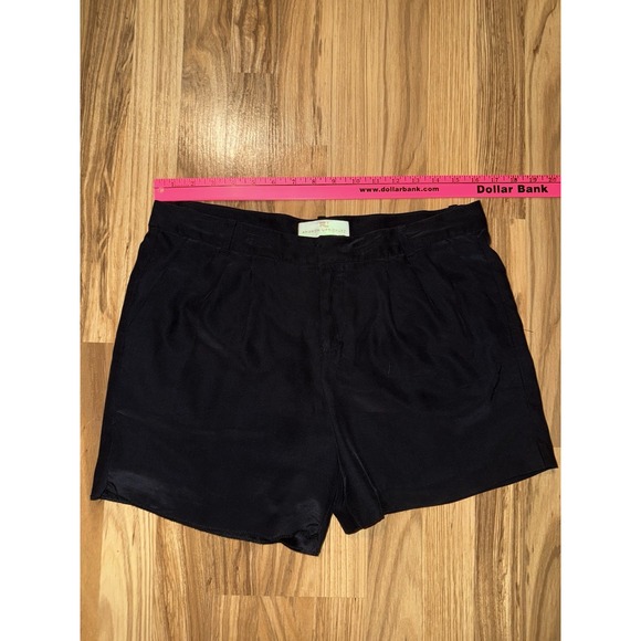 Amanda Uprichard Pants - Amanda Uprichard Medium Brooklyn Black 100% Silk Shorts $152 Hem Out